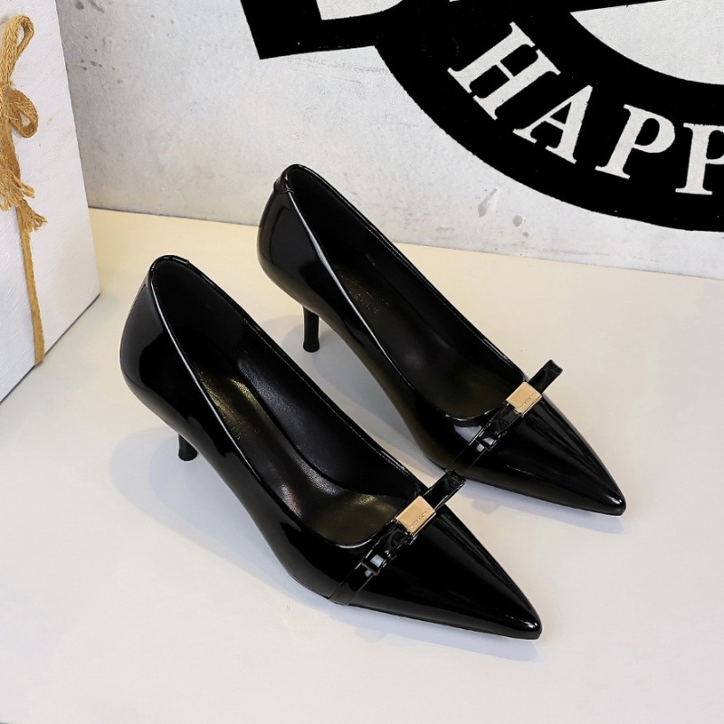 프랑스 스타일 에나멜 가죽 포인티드 토 보우 키튼힐 펌 - Court Heel Pointed 리뷰 및 가격
