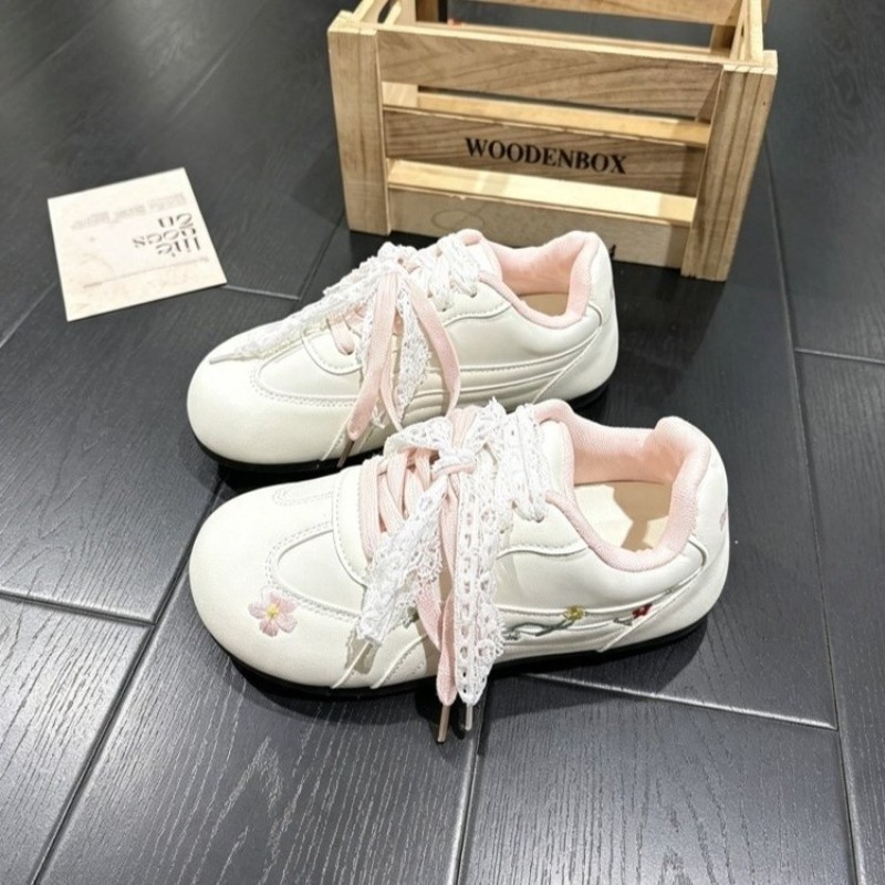 여성 스니커즈 플로럴 자수 스위트 레이스 플랫 캐주얼  - Women'S Shoes Back To School 리뷰 및 가격