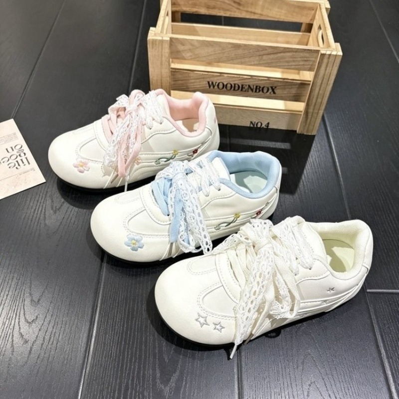 여성 스니커즈 플로럴 자수 스위트 레이스 플랫 캐주얼  - Women'S Shoes Back To School 리뷰 및 가격